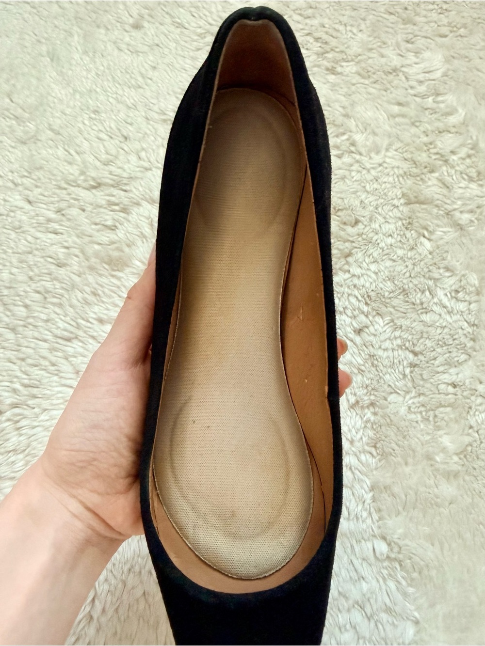 Ann Taylor Black Pointed Toe Pumps with Glitter Cap - Picture 10 of 10